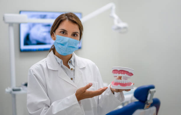 Best Emergency Dental Care for Broken or Chipped Teeth in Cheshire Village, CT